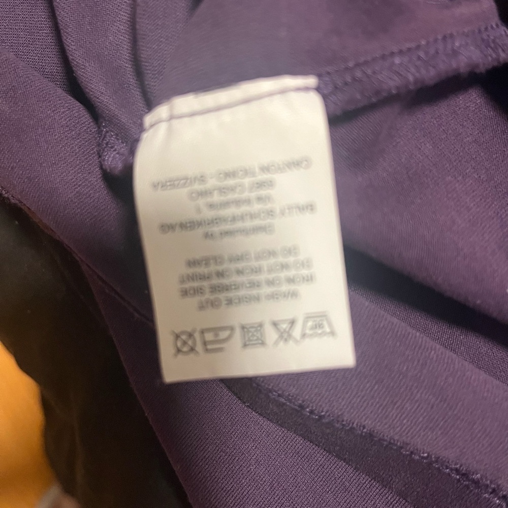 BALLY  Emblem P Graphic T-Shirt Orchid Purple  Sz: XL ) Orig: $240 - Picture 9 of 10